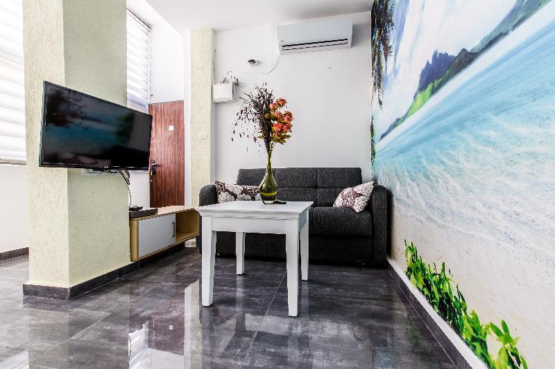 Designed Beach Apartments Tel Aviv Esterno foto